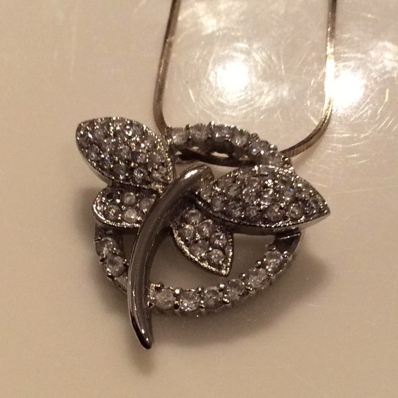 Jewelry - Sterling Silver 16” Chain & Dragonfly Pendent